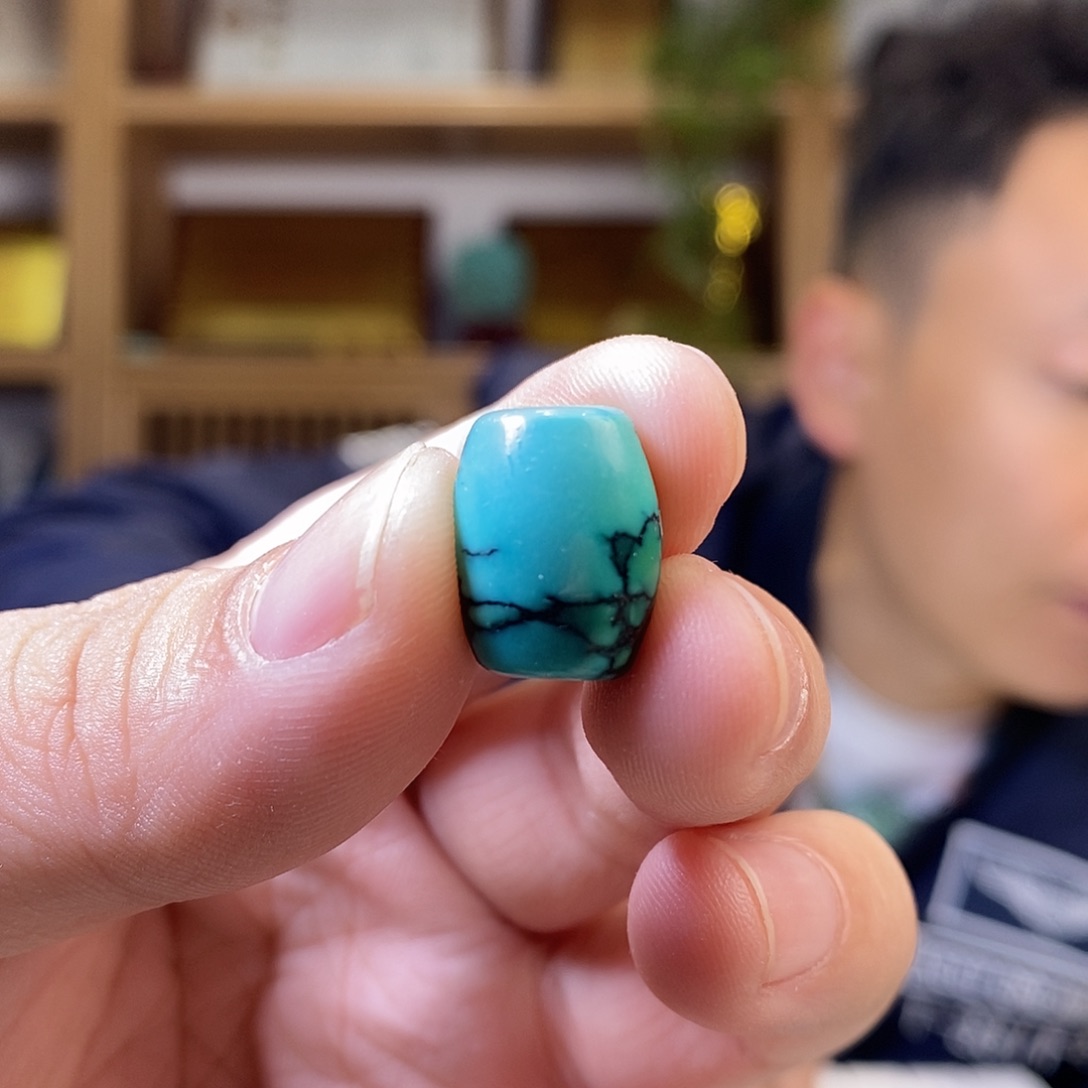 绿松石未镶嵌桶珠