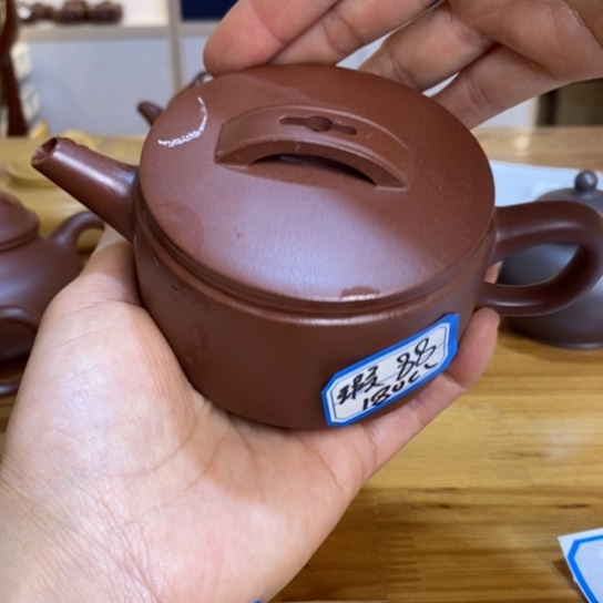 紫砂茶壶汉瓦壶，微瑕，容量180