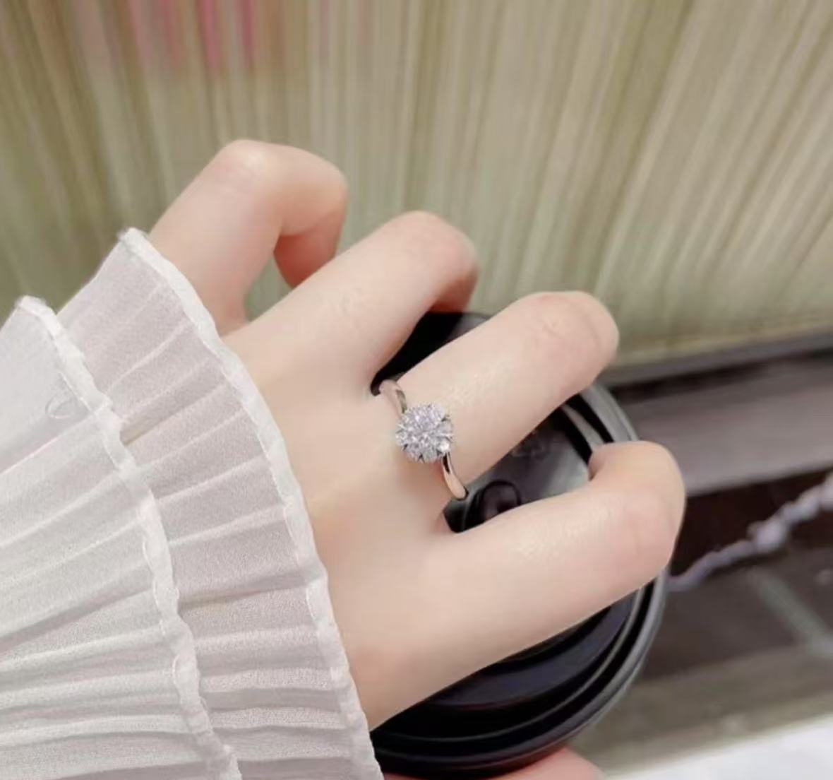 【永恒优选】经典扭臂雪花1.0CT