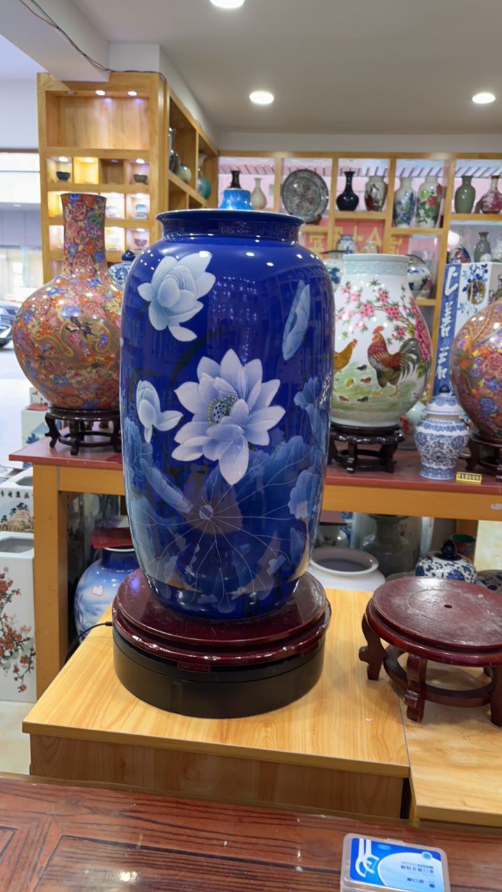 手工手绘荷塘清香东瓜瓶