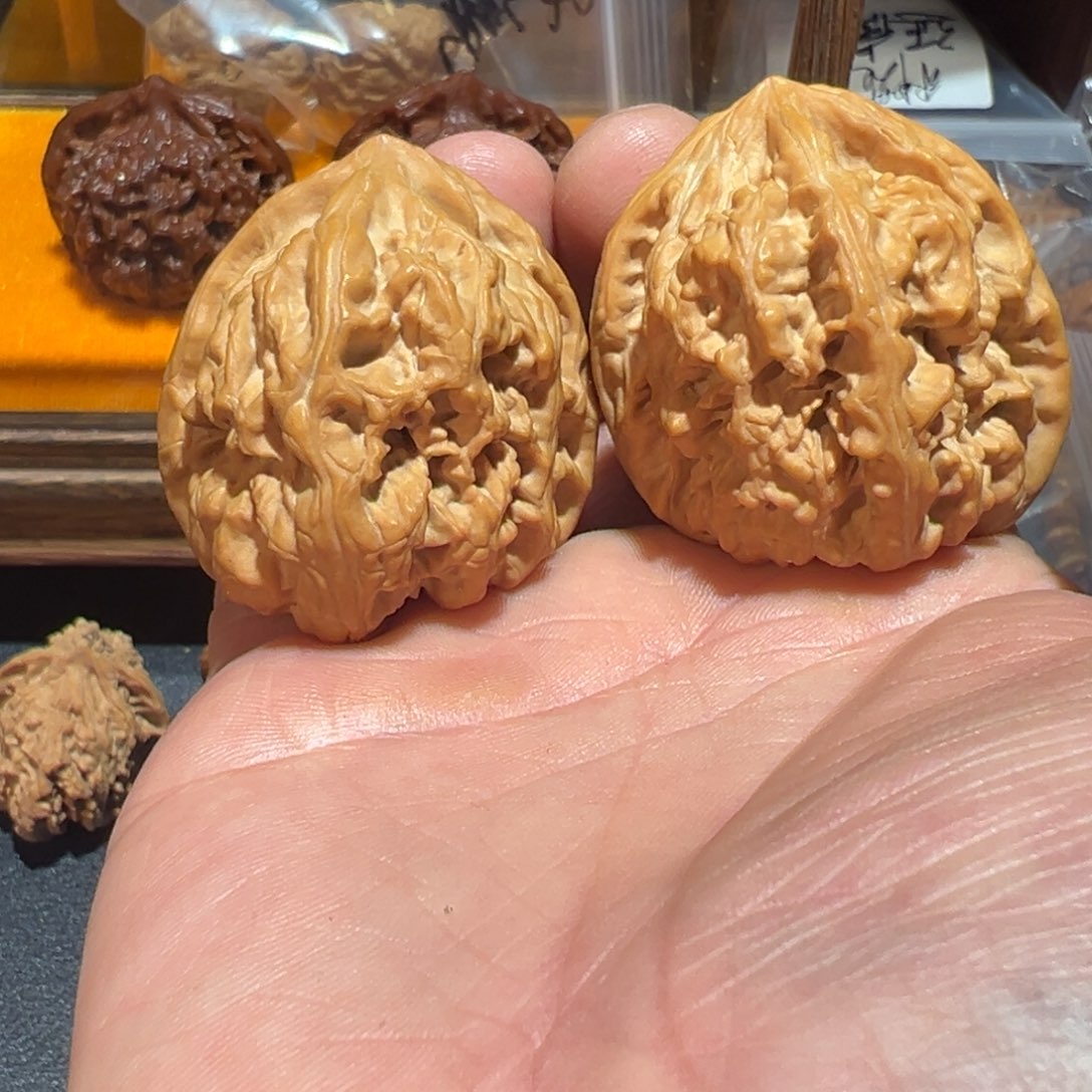 文玩核桃吊坠承德粗筋马蹄