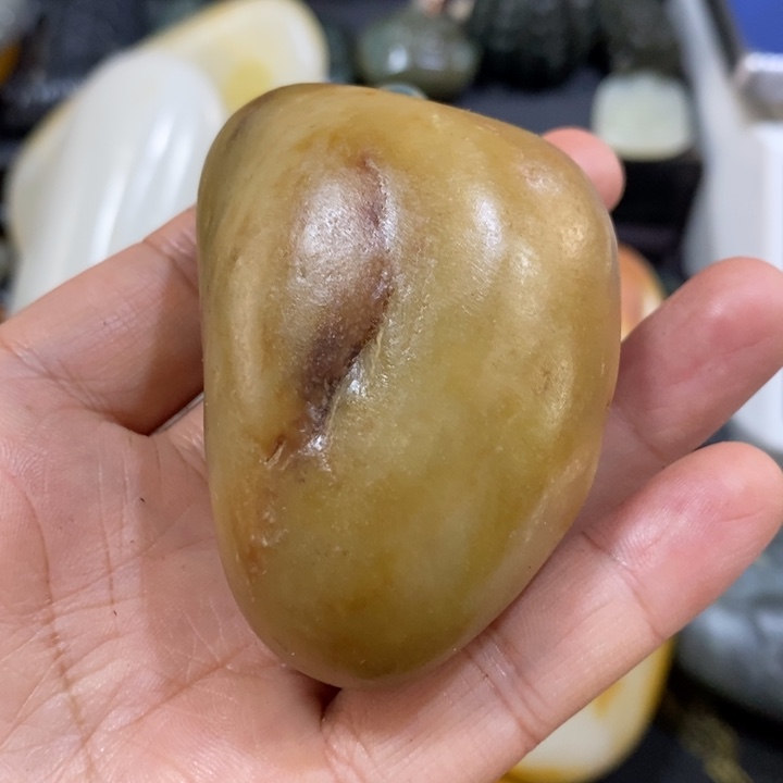 未镶嵌和田玉（糖玉）挂件
