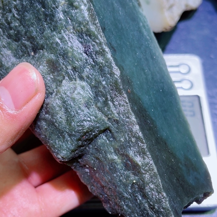 和田玉未镶嵌珠宝半成品