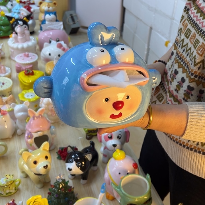 摆件陶瓷等行业的产品出口到世界