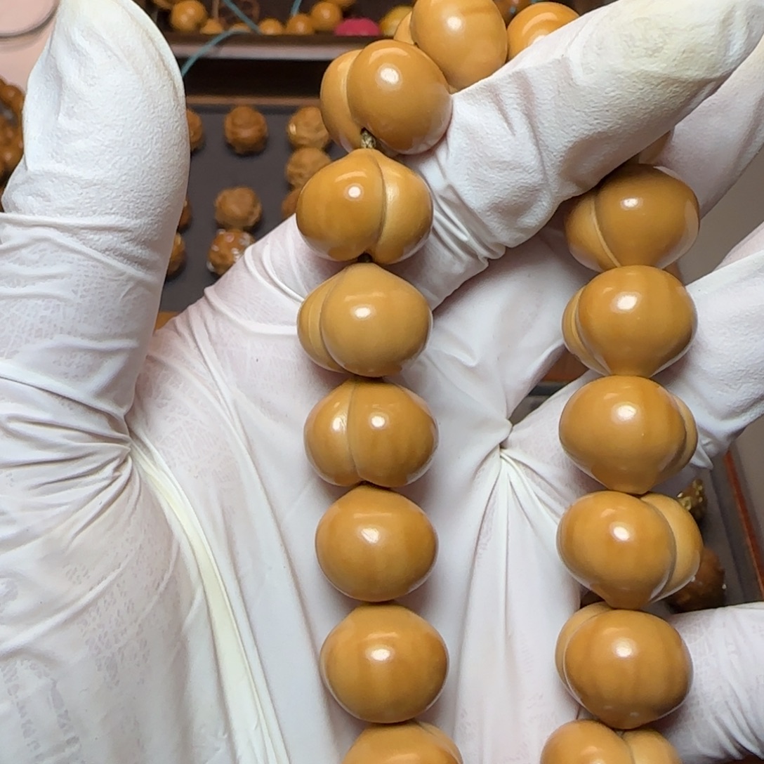 嘉***岁吊坠猴头核桃屁桃16➕