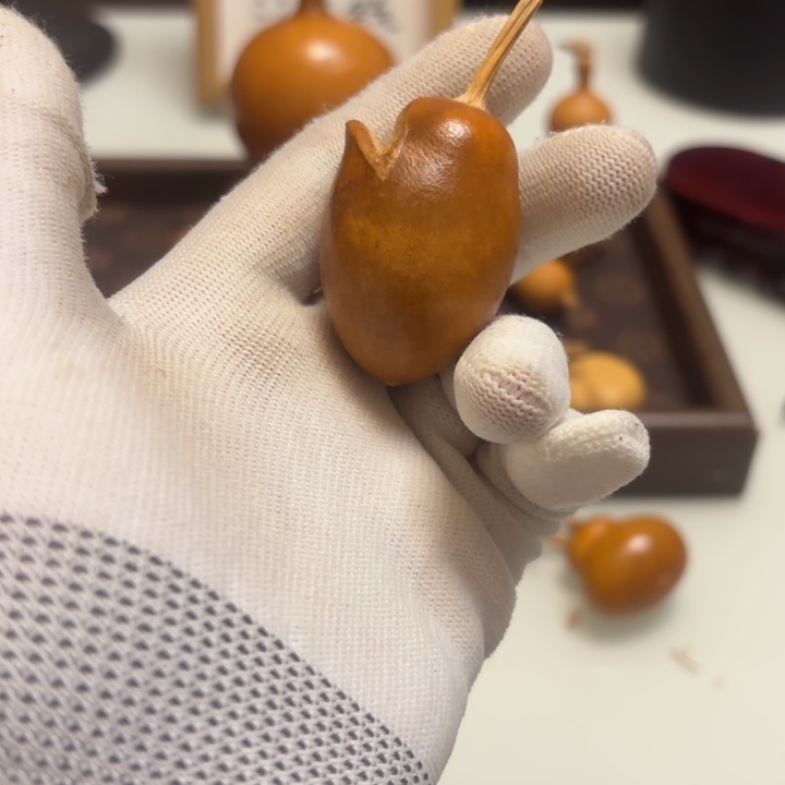 韩***儿天然手捻老皮葫芦