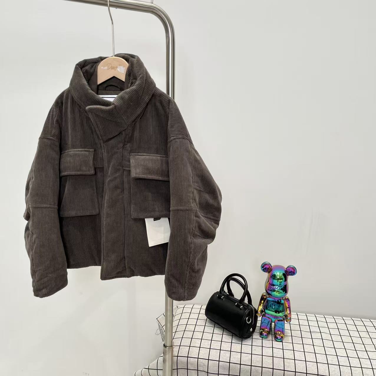 秋冬男童女童褐色羽绒服 1049阁系