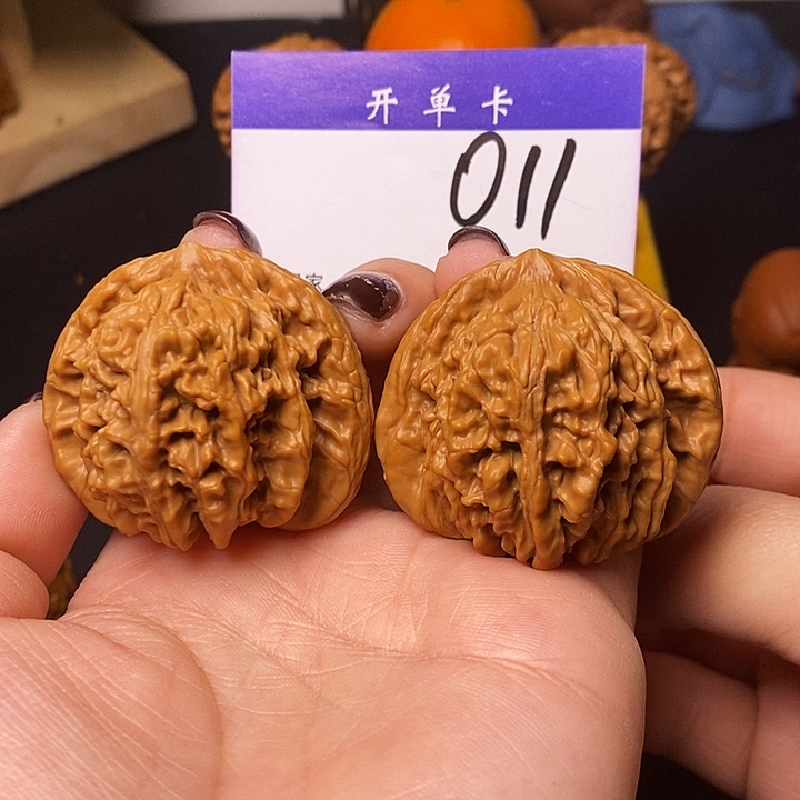 吊坠桃核文玩核桃四座楼45全品n