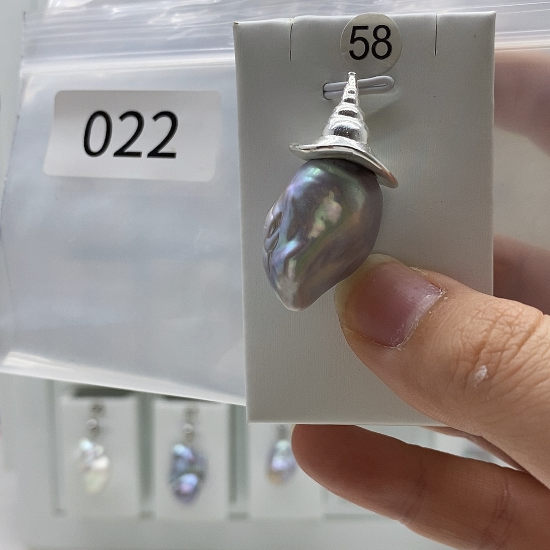 淡水珍珠颈饰合金