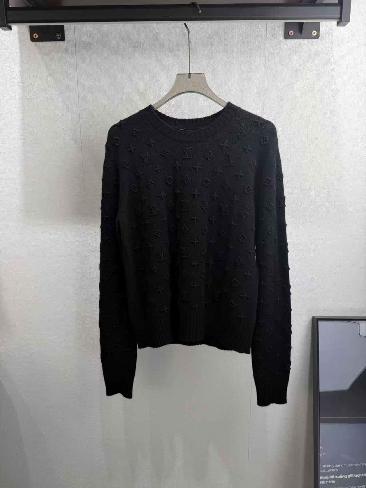 未使用 LouisVuitton/路易威登 全新立体3D logo毛衣黑色Ｍ码