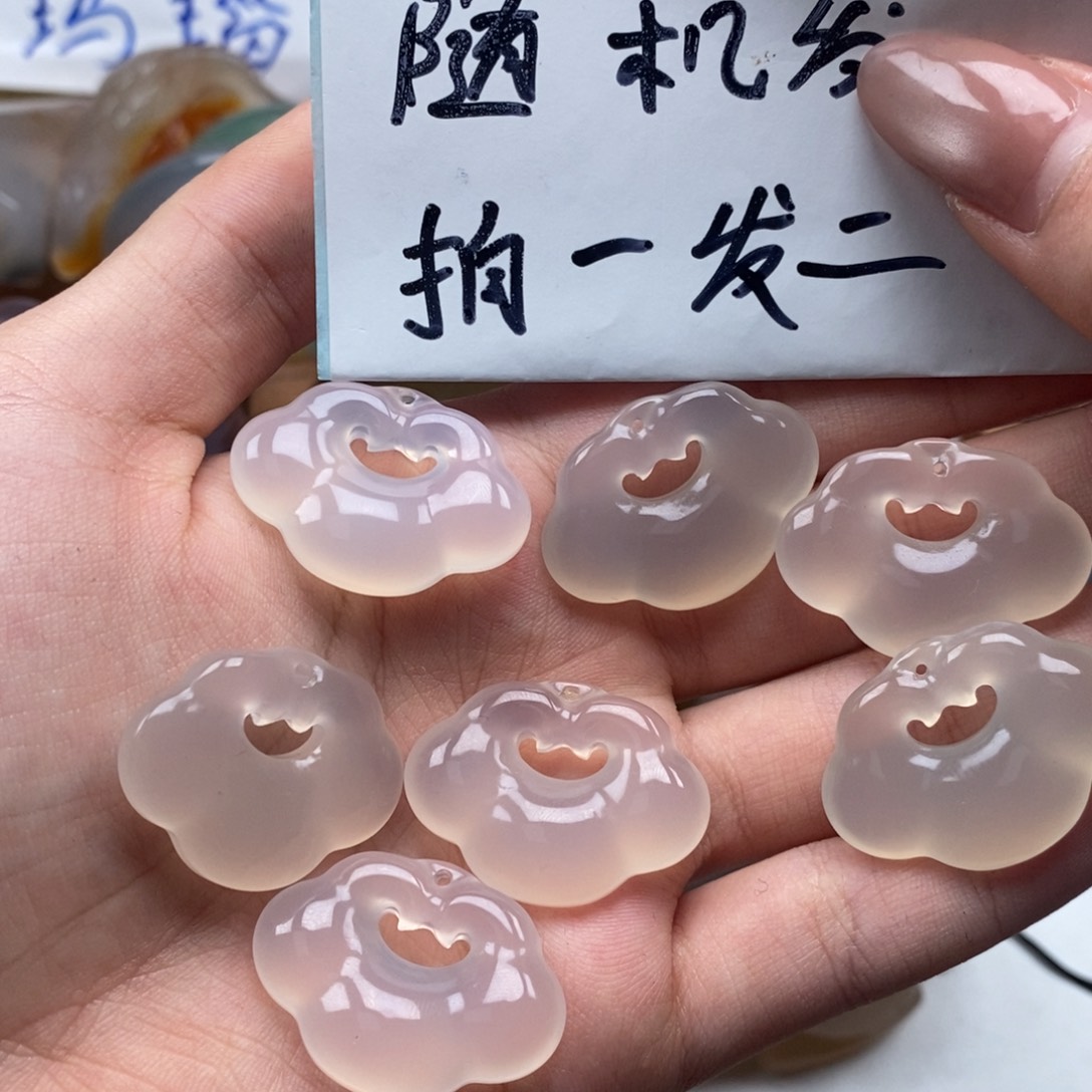玛瑙/玉髓未镶嵌颈饰
