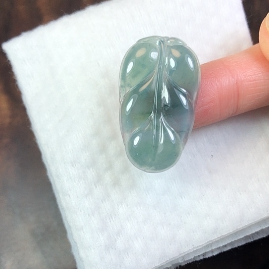 翡翠未镶嵌颈饰缅甸A货，每天下午1点半开播