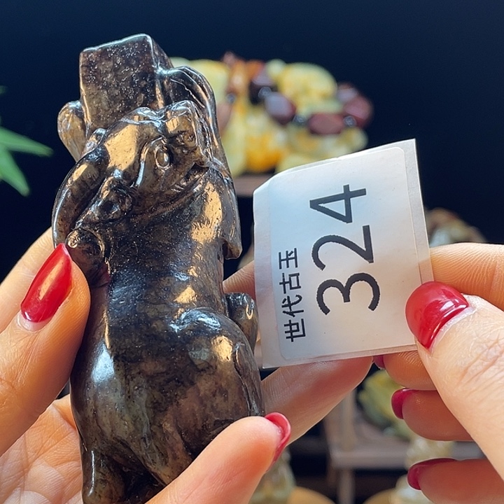 永***进和田玉（糖玉）未镶嵌挂件