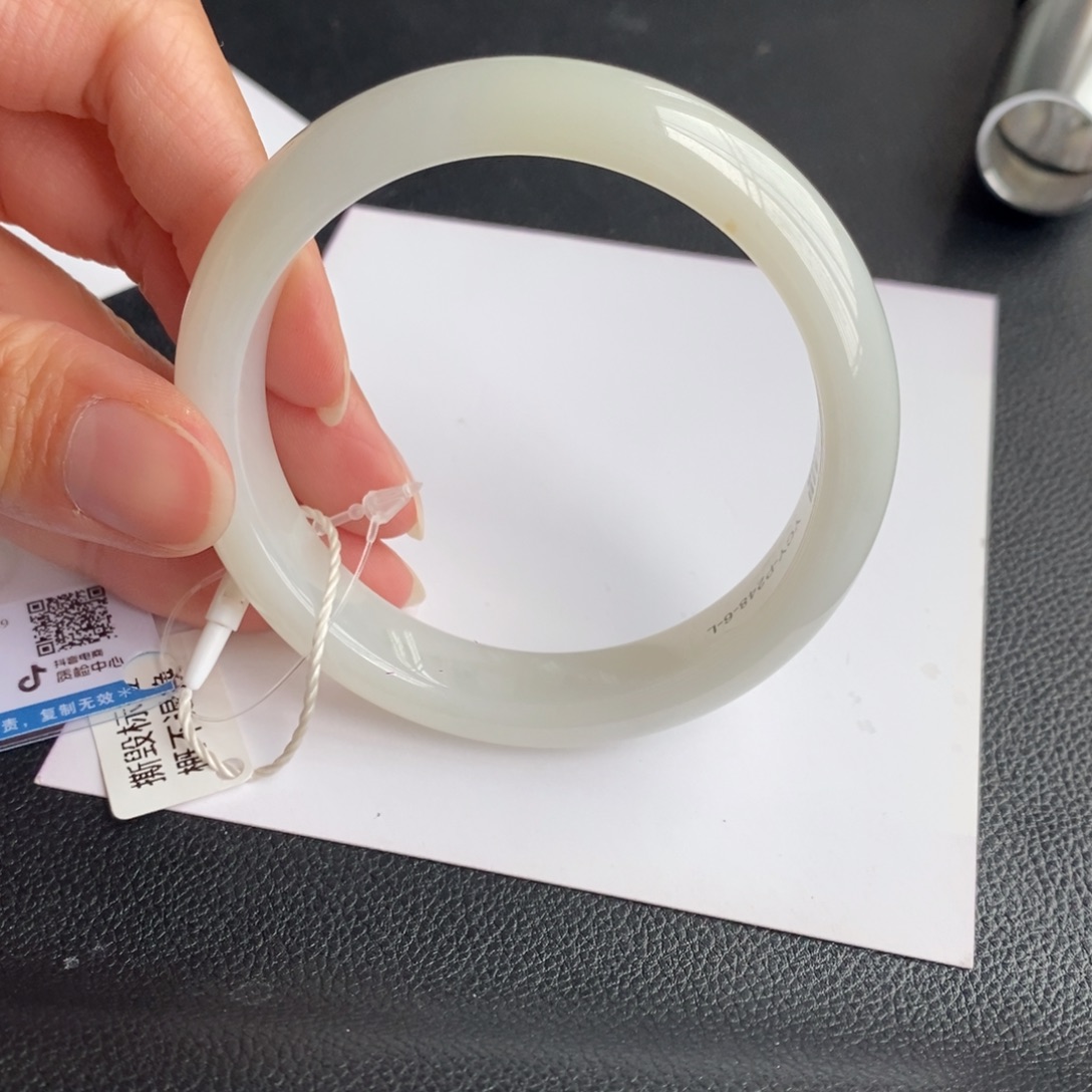 糖****翡翠未镶嵌手镯58正圈