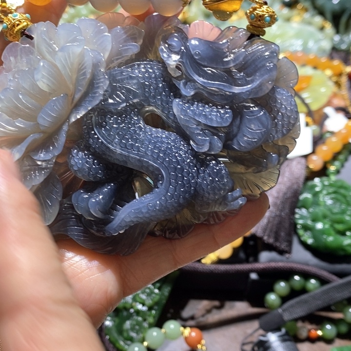 岫玉毛衣链未镶嵌