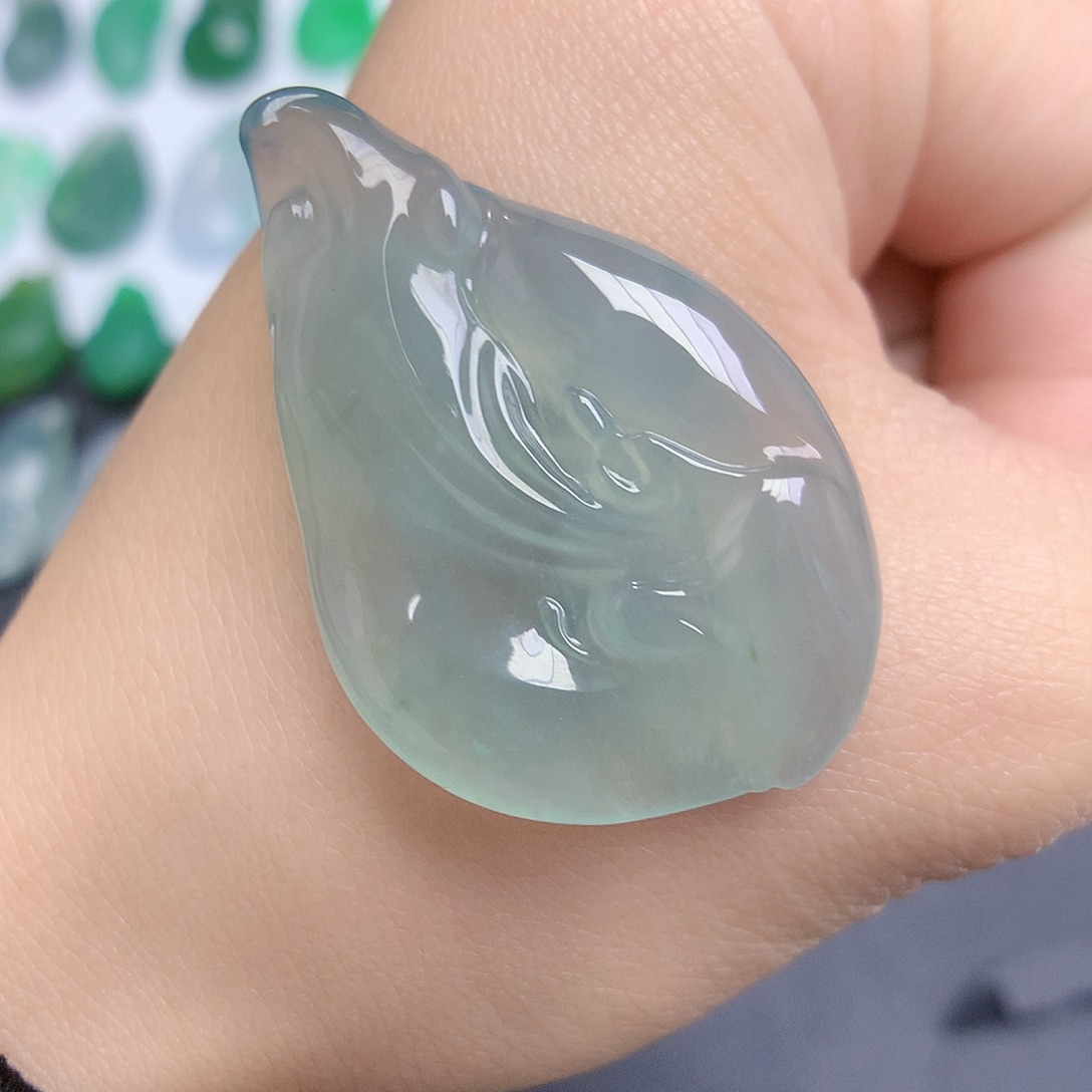 翡翠颈饰未镶嵌悟道