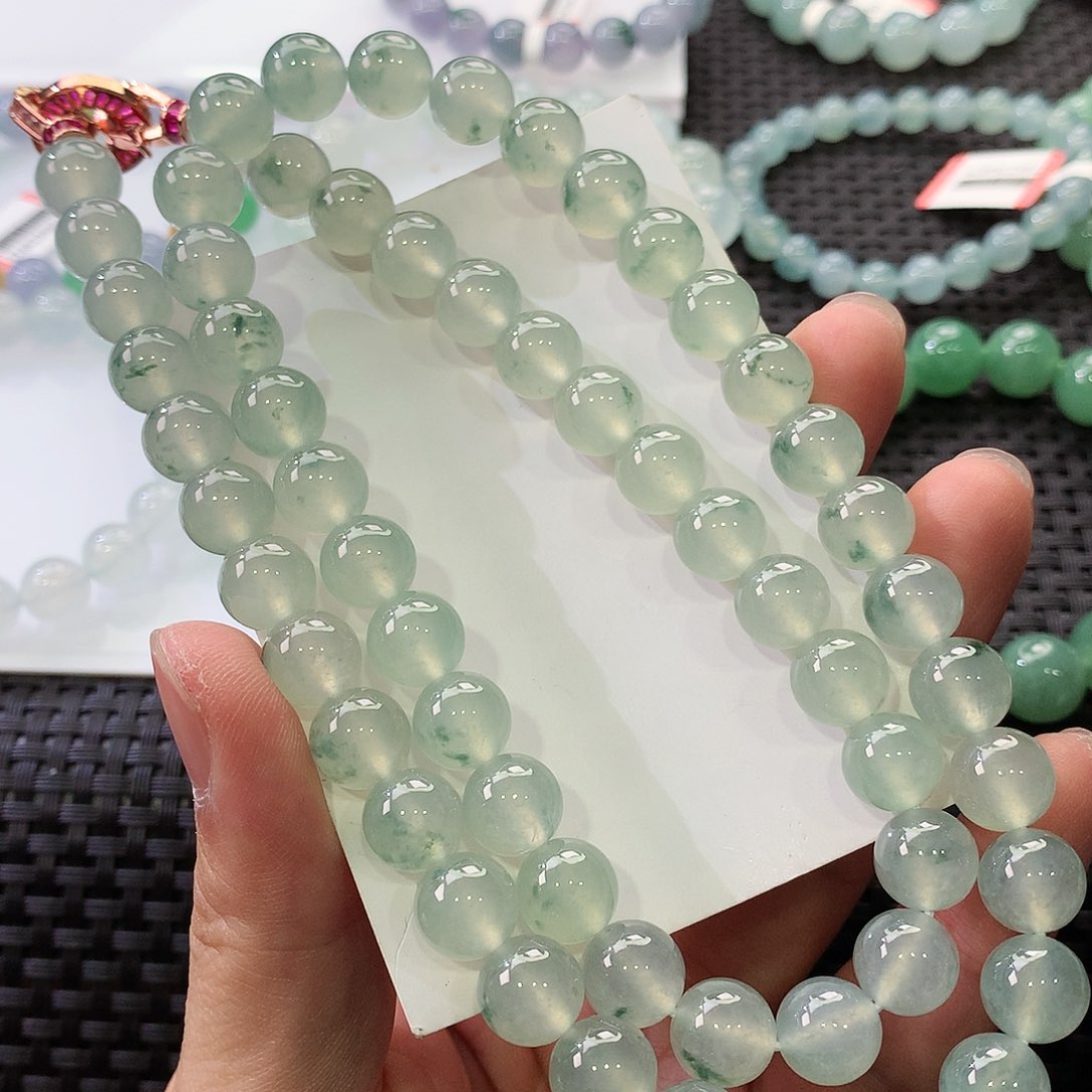 翡翠手链未镶嵌翡翠