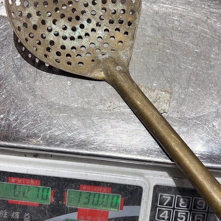 奶****力黄酮摆件工艺品摆件