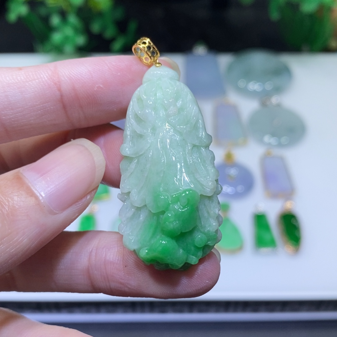 翡翠18K金镶嵌吊坠(不含链)