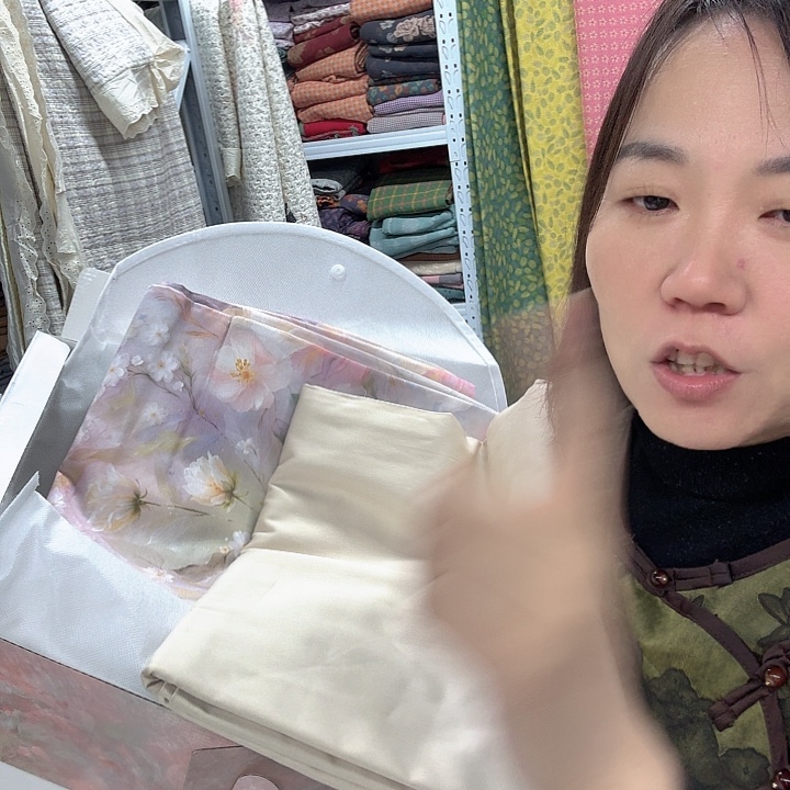 棉棉秋韵四件套贡缎