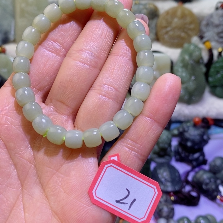 和田玉边角料未镶嵌