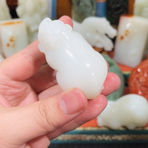 释***然和田玉未镶嵌挂件