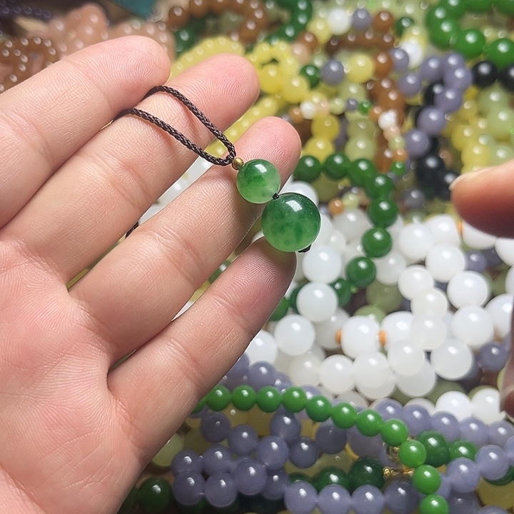 带瑕疵葫芦吊坠10mmmm