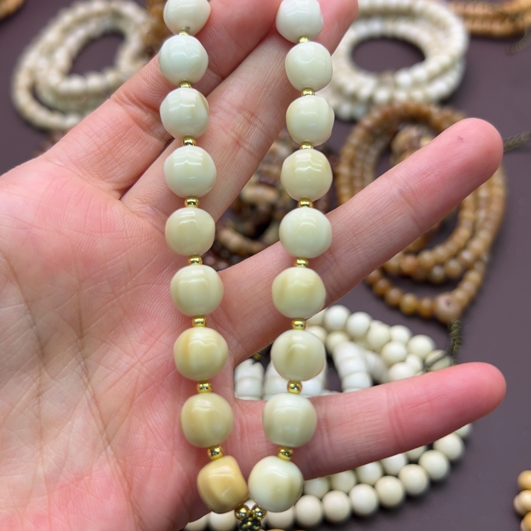 思***猫龙脊菩提吊坠原籽