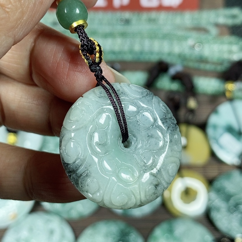 【闪购商品】翡翠颈饰未镶嵌玉吊坠翡翠玉算盘扣
