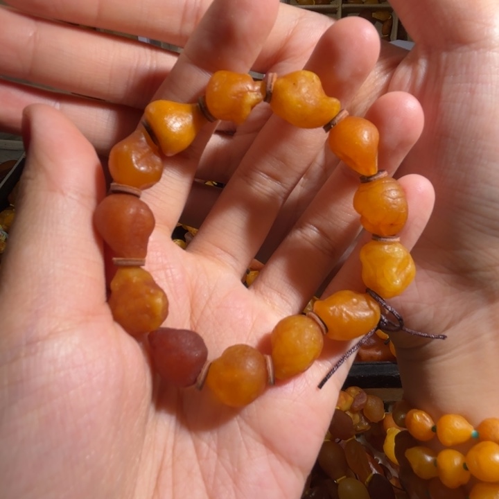 琥珀未镶嵌手链蜜蜡海漂手串