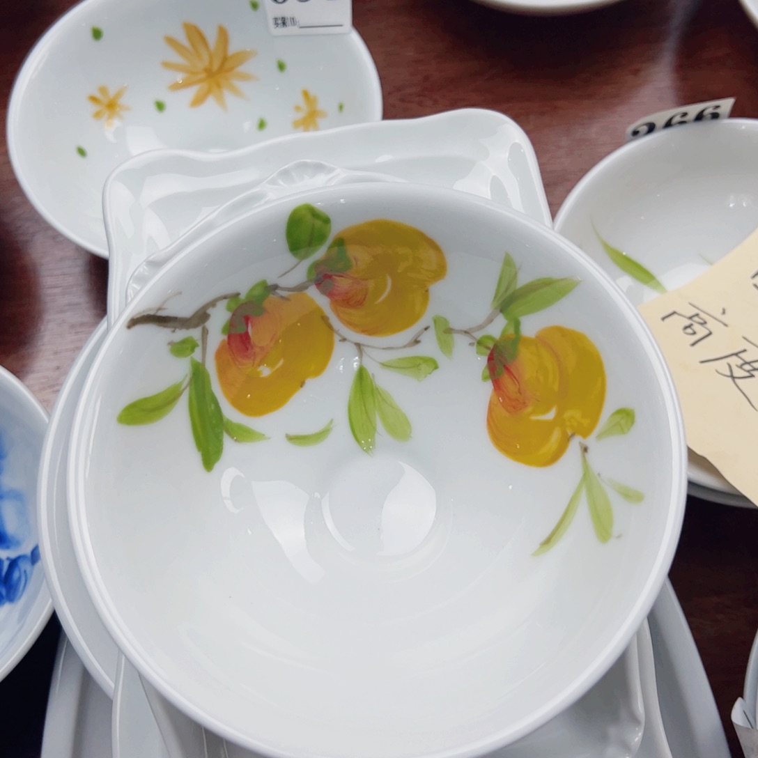 景德镇陶瓷手工手绘制作