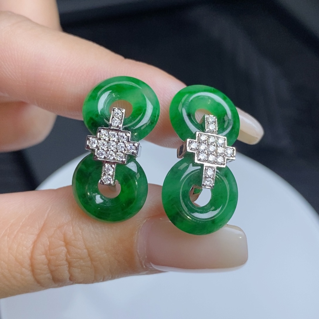 翡翠18K金镶嵌耳饰甜甜圈