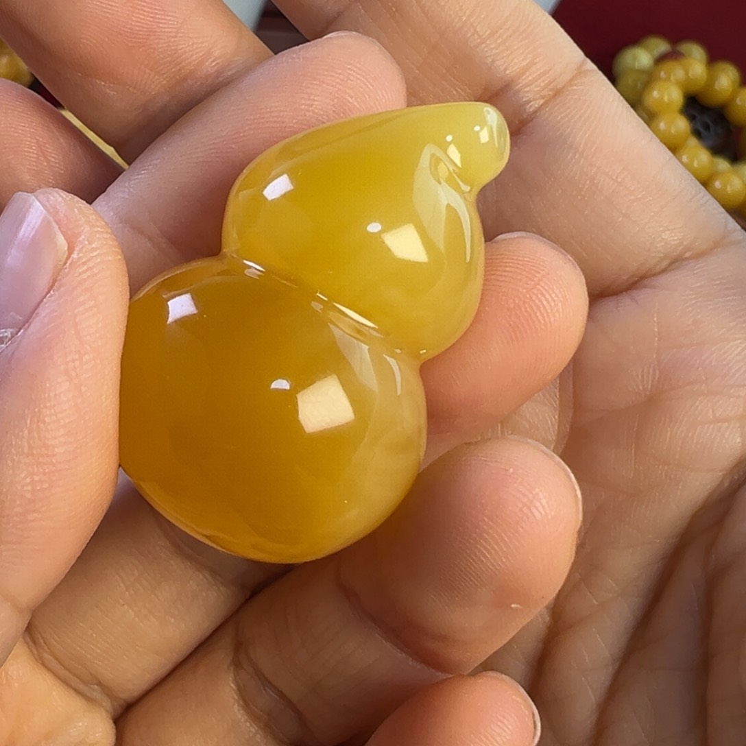 蜜蜡吊坠(不含链)未镶嵌