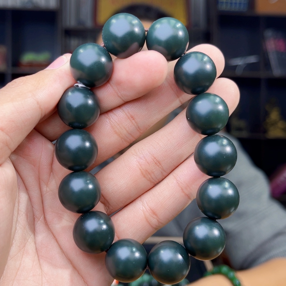 盘***长和田玉未镶嵌手串天然和田玉92年塔县前三矿沙枣青特细16