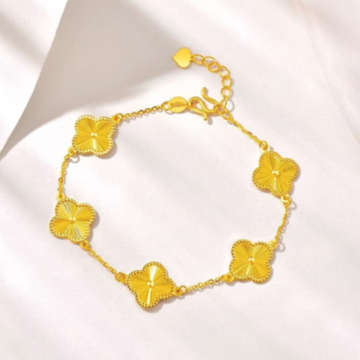 足金四叶草手链时尚