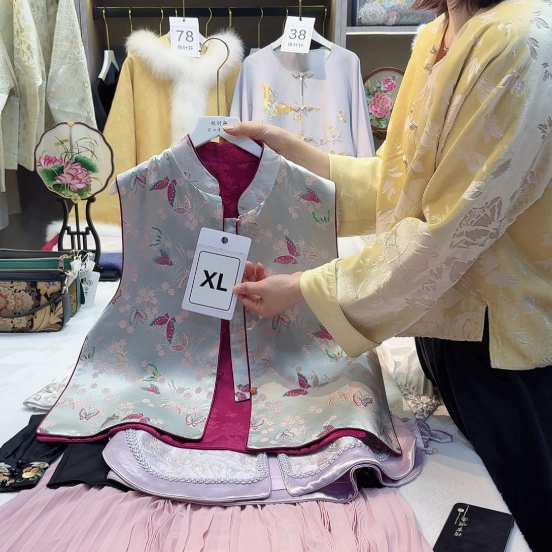 永***白非遗传承人的精神风貌