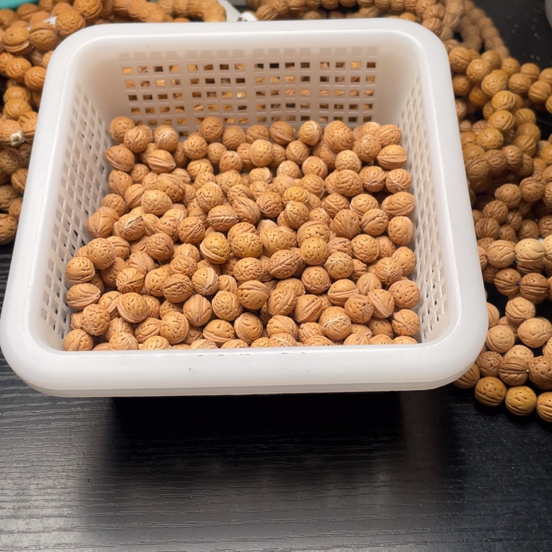 【闪购商品】雲**叶散子30