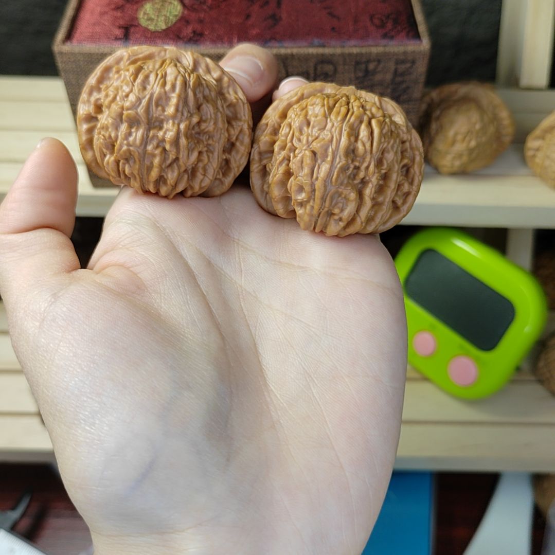 文玩核桃吊坠四座楼