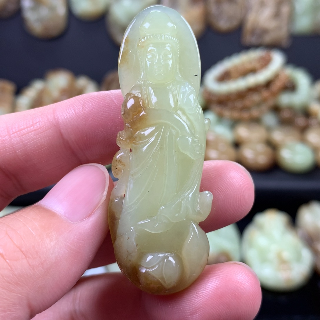 和田玉未镶嵌挂件