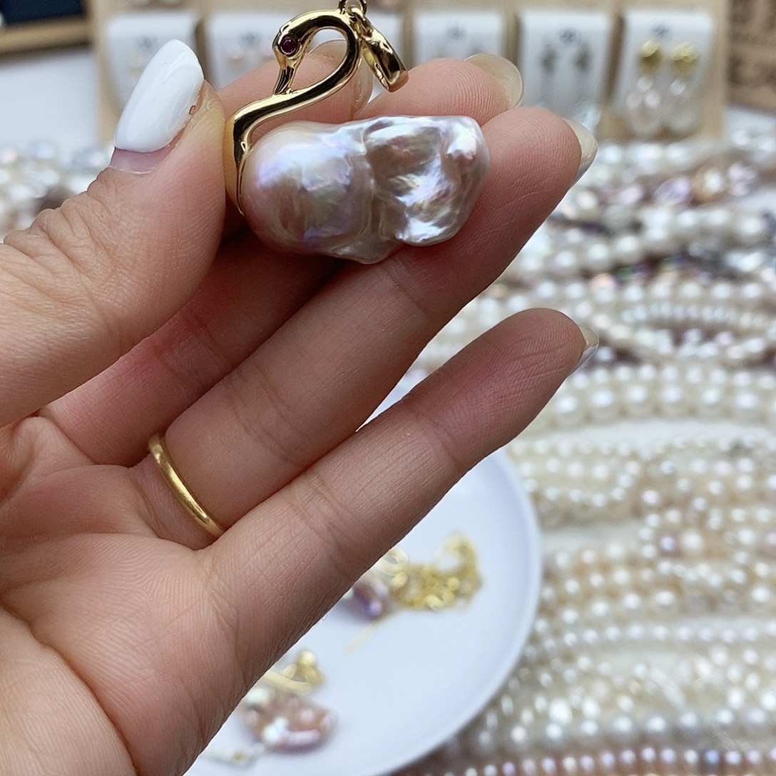 颈饰淡水珍珠未镶嵌