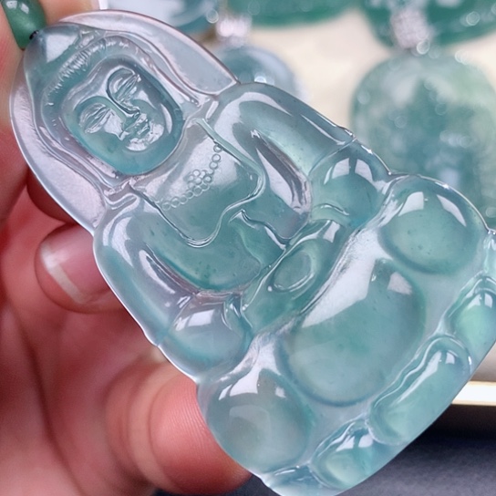 【闪购商品】翡翠颈饰未镶嵌天然翡翠