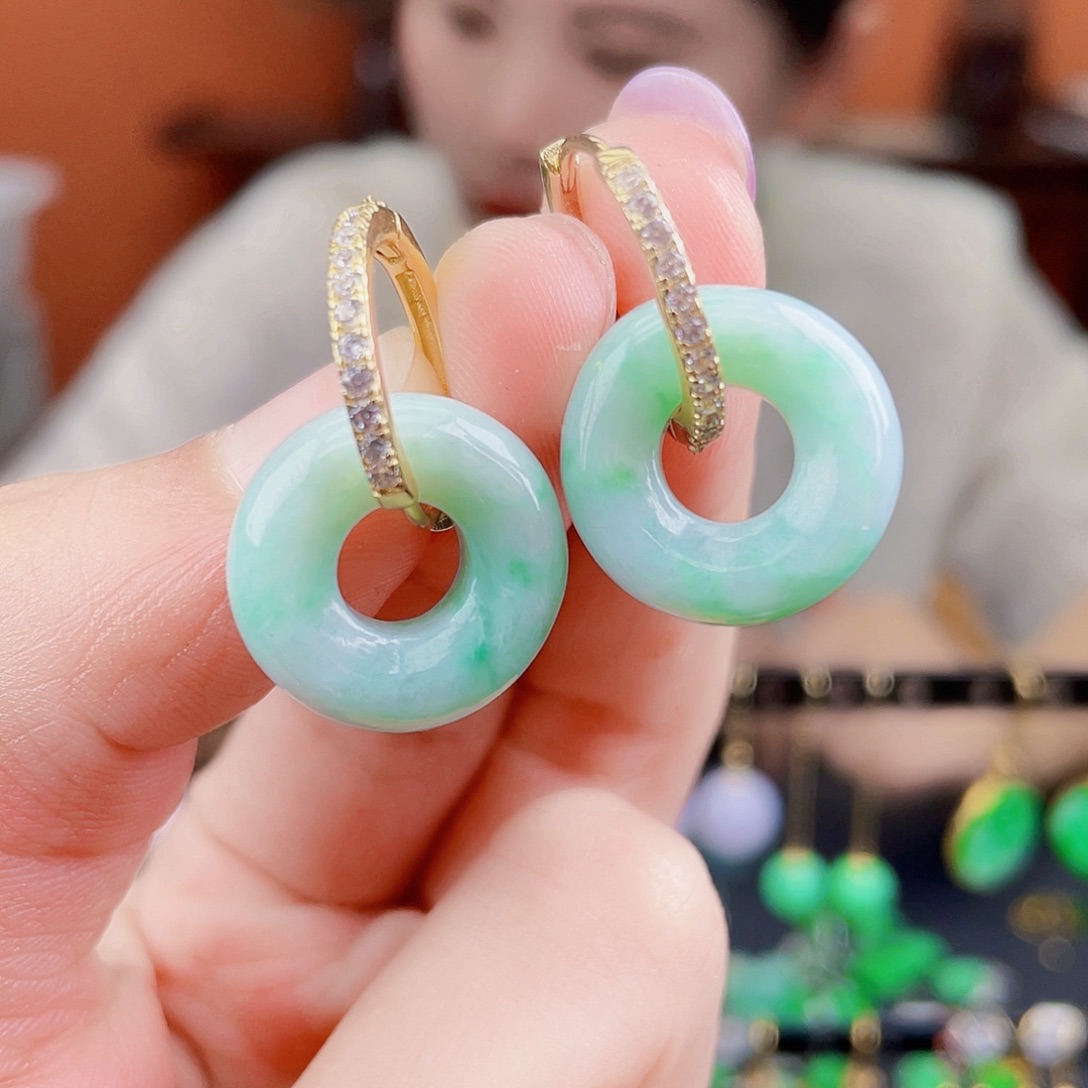 翡翠未镶嵌耳饰饰品