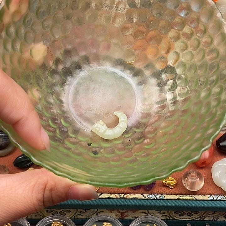 笨***爸颈饰玻璃精美珠子
