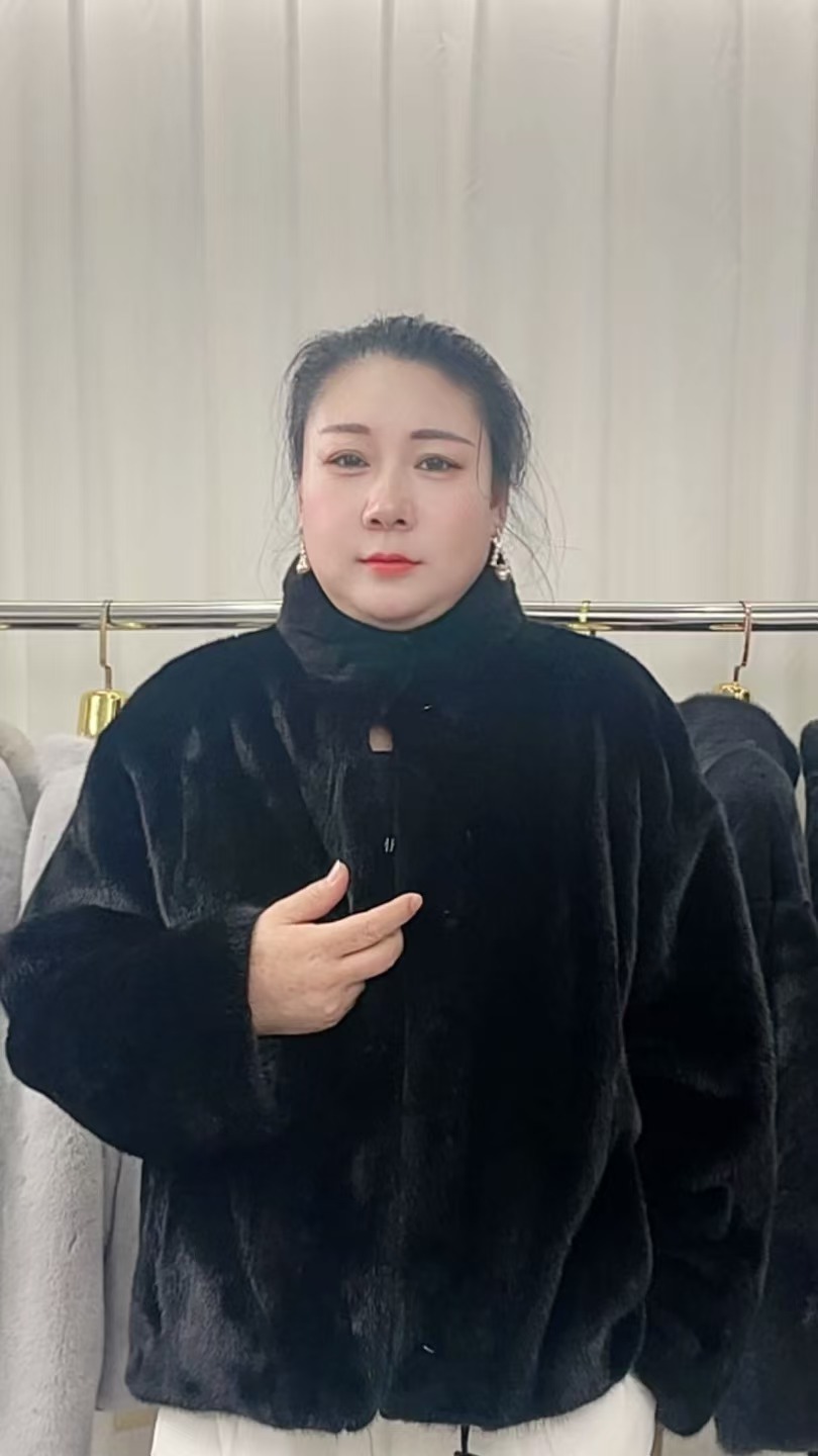2025新款进口水貂丹麦紫金短二立领轻奢时尚女百搭皮草外套60衣长