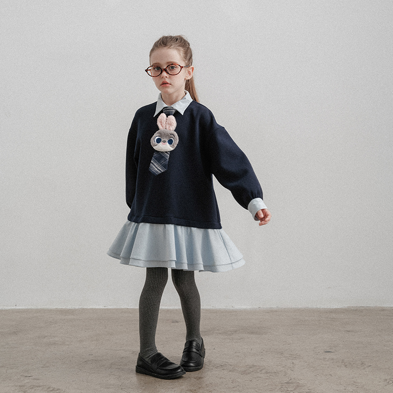 史豌豆女童小兔sir领带空气棉连衣裙  Y4383