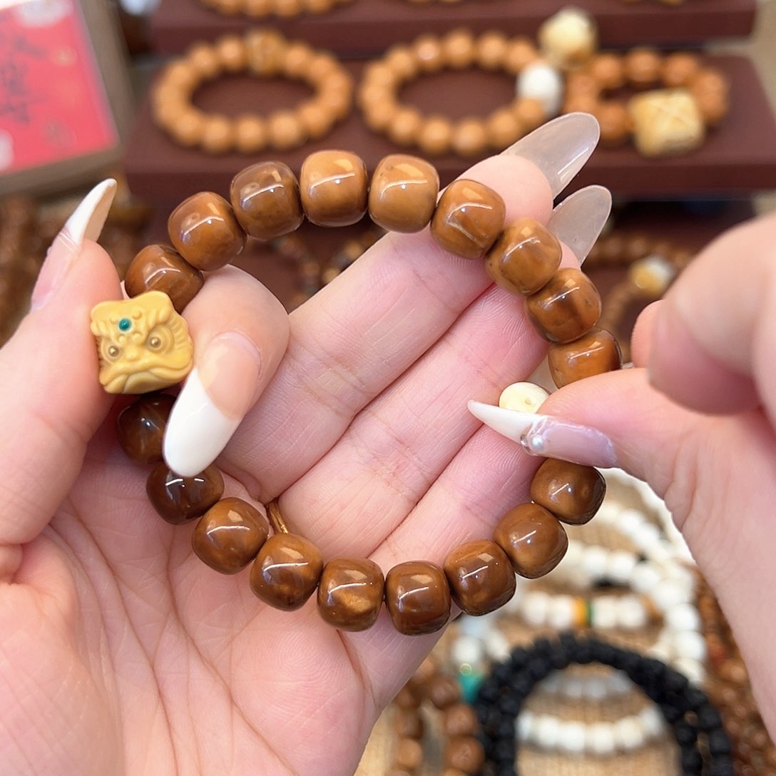 猴头核桃手串9*鑫金糕狮子库克