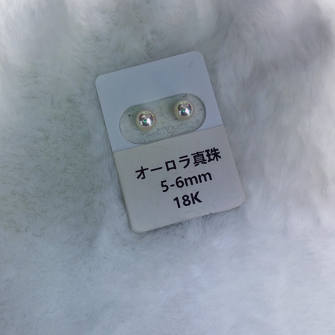 18K金镶嵌海水珍珠海水akoya耳钉5-6mm