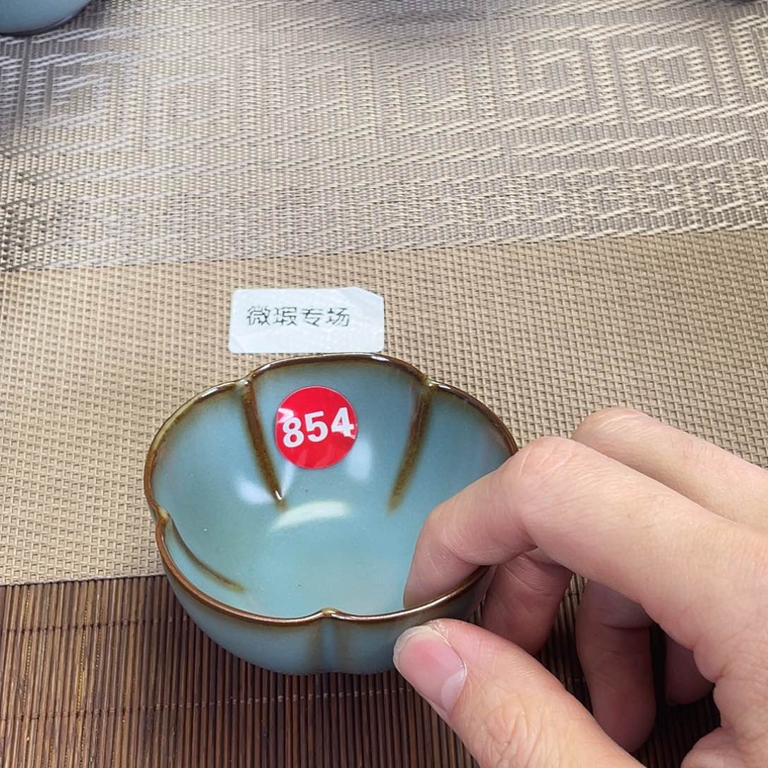 瓷片。。。。。。。。。。。。。。。。。。