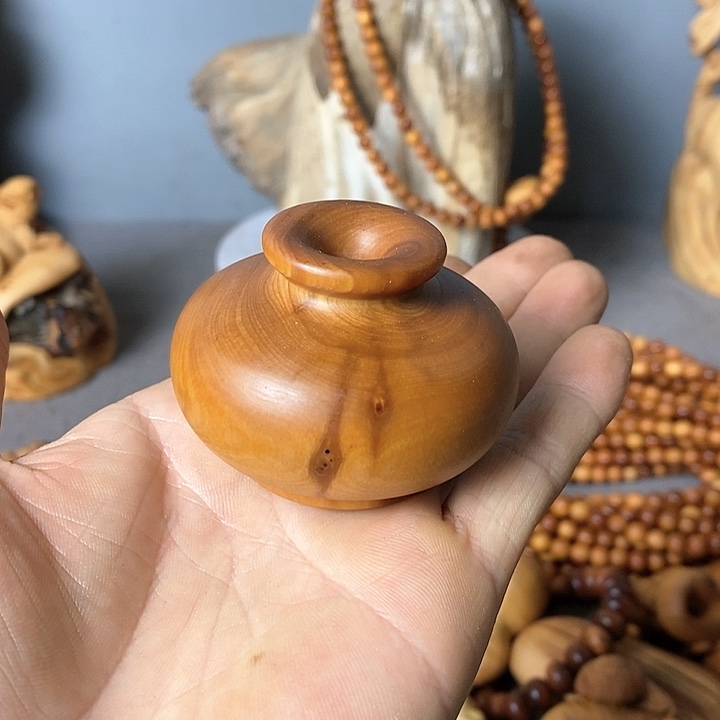 柏木崖柏花瓶手把件