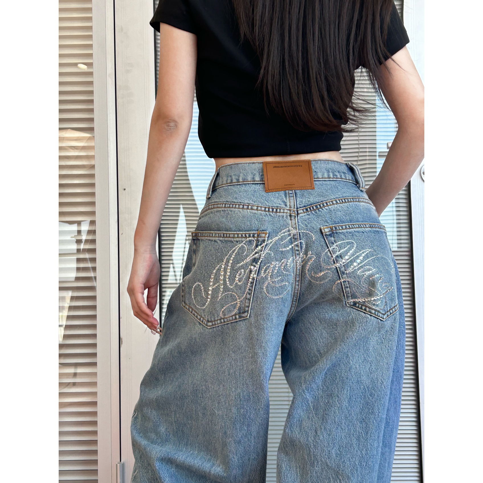 清仓2！梦中的水钻弯刀牛仔裤有了